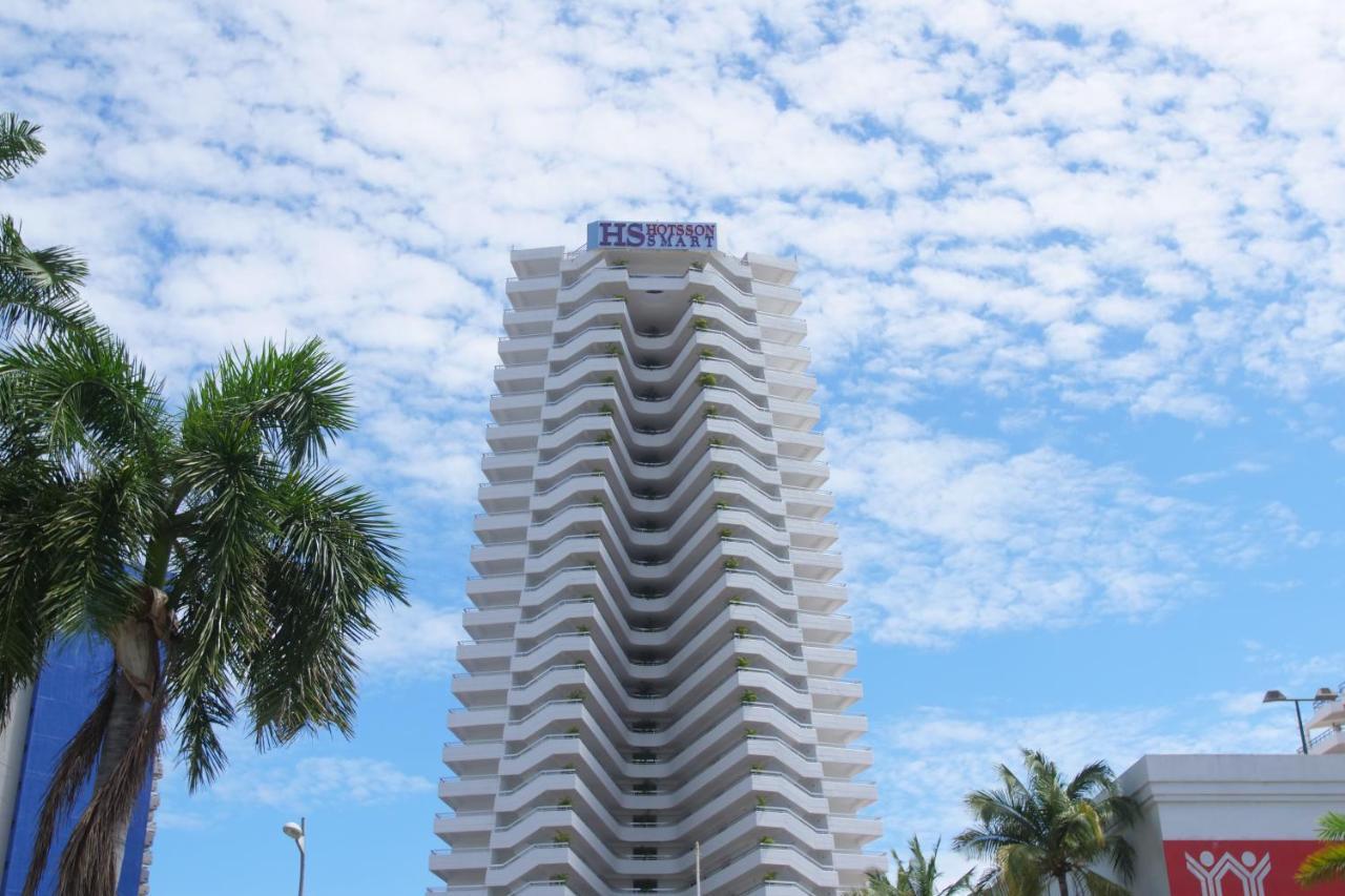 Hs Hotsson Hotel Acapulco Exterior photo HSBC building in Darwin, Northern Territory